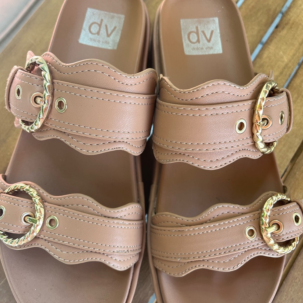 DV by Dolce Vita Serpent Platform Slide Sandal Size 7.5 - Picture 6 of 6